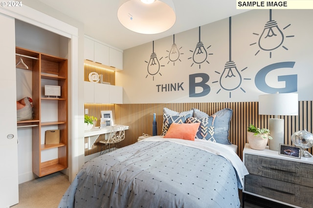 bedroom featuring carpet floors