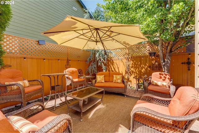 view of patio / terrace featuring an outdoor hangout area