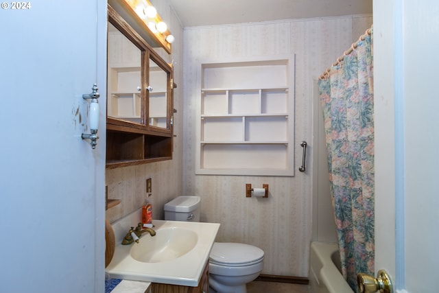 full bathroom featuring vanity, toilet, and shower / tub combo with curtain