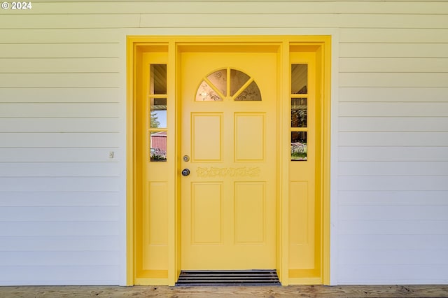 view of entrance to property