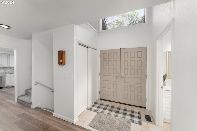 entryway featuring light wood-type flooring