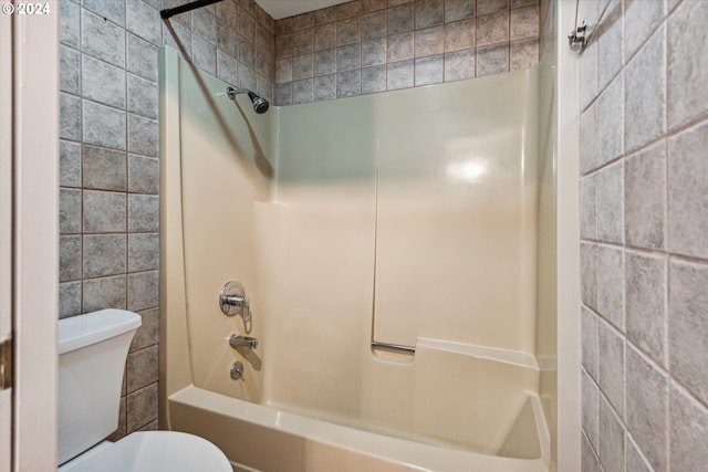 3320 NE 29th St, Gresham, OR 97030 - full bathroom featuring tile walls and tub / shower combination