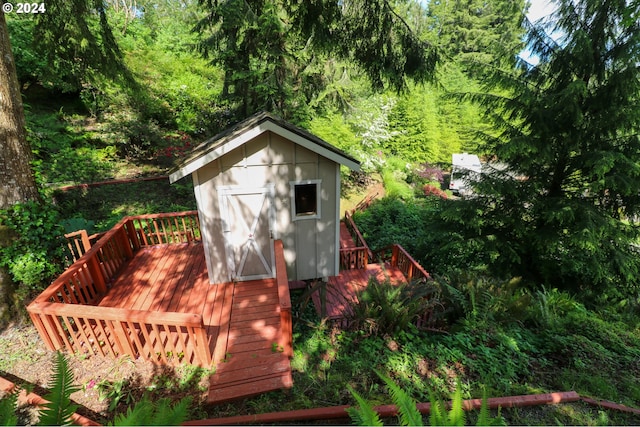 view of outbuilding