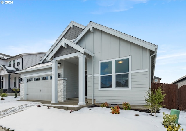 view of front of home featuring a garage