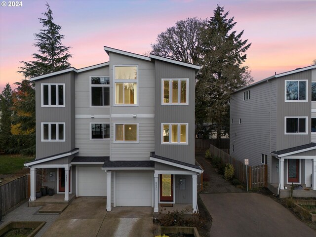 view of front facade with a garage