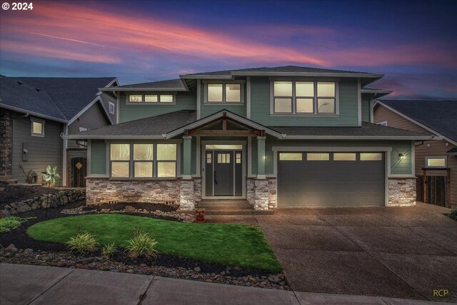 property entrance featuring covered porch