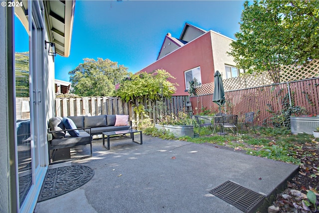 view of patio / terrace with outdoor lounge area