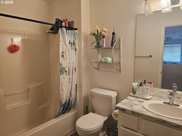 4024 NE 166th Ave, Vancouver, WA 98682 - full bathroom with vanity and shower / tub combo with curtain