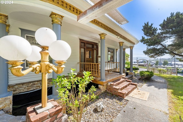 doorway to property with covered porch