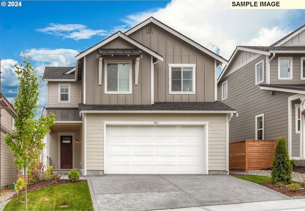 view of front facade with a garage