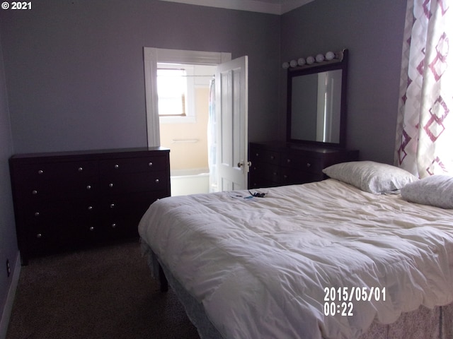 view of carpeted bedroom