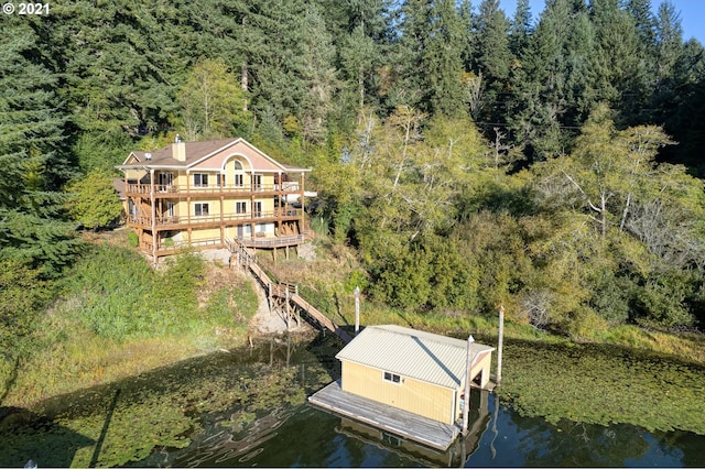 bird's eye view featuring a water view