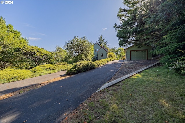 91235 N Bank Ln, Coquille, OR 97423 - exterior space featuring driveway