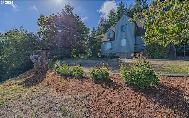 91235 N Bank Ln, Coquille, OR 97423 - view of yard