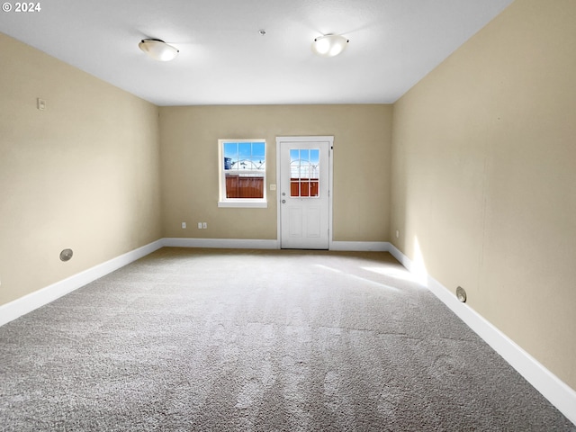 empty room with carpet