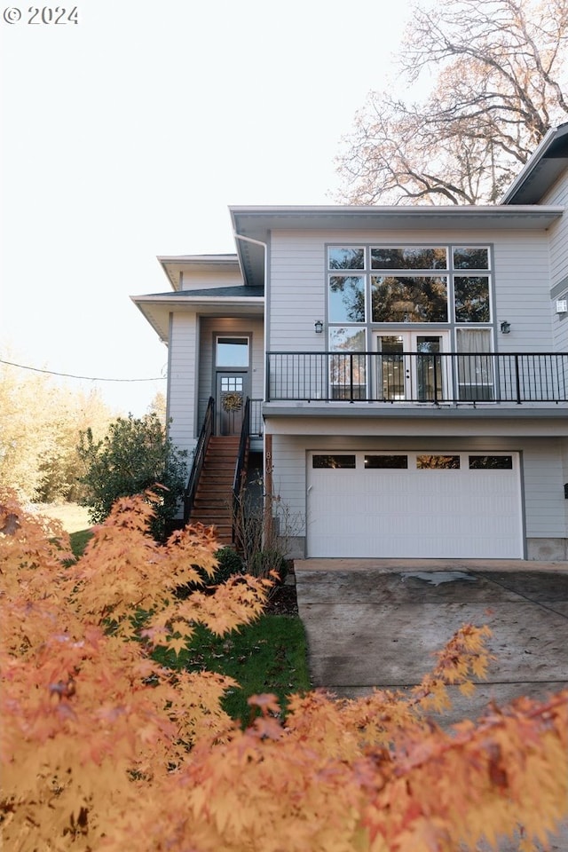 view of front of property featuring a garage