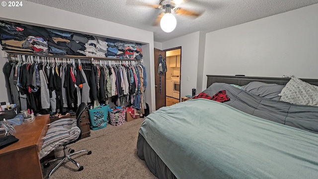 bedroom featuring ceiling fan, carpet floors, and a textured ceiling