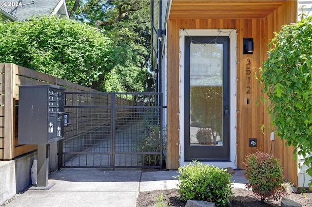 view of property entrance