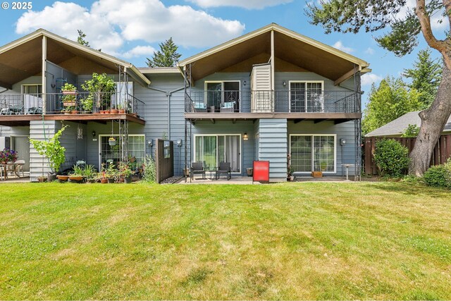 1763 NE 19th St, Gresham, OR 97030 - view of balcony