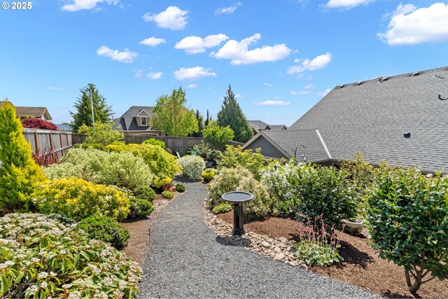 1010 NW 1st St, Dundee, OR 97115 - view of yard with fence