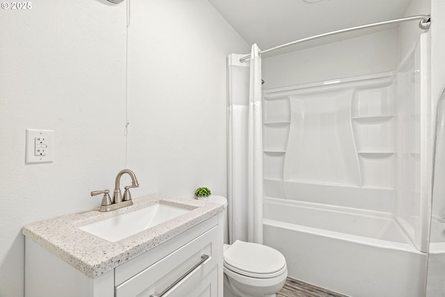 7331 SW Oak St, Tigard, OR 97223 - bathroom featuring shower / bath combo with shower curtain, vanity, lofted ceiling, and wood finished floors