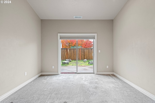 2721 La Darrah St, Eugene, OR 97404 - carpeted empty room featuring baseboards