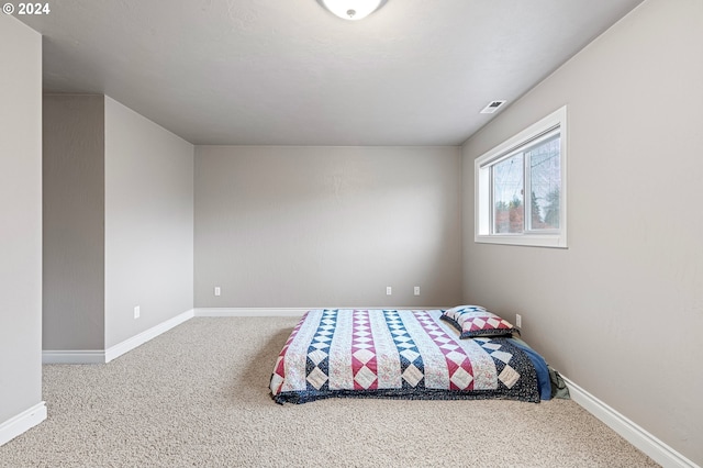 unfurnished bedroom featuring carpet floors