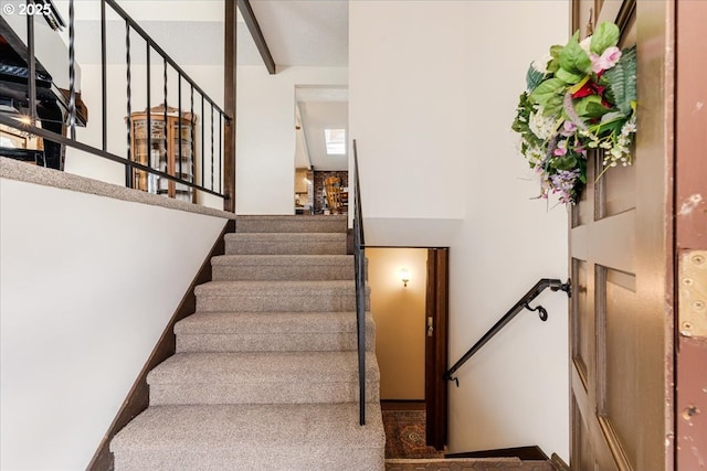 10685 Oak Dr SE, Salem, OR 97306 - stairway with baseboards