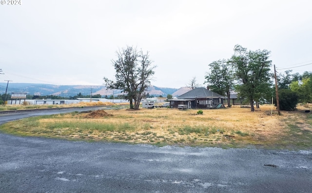 exterior space with a mountain view