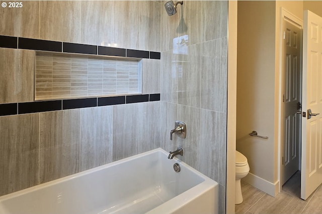3404 River Heights Dr, Springfield, OR 97477 - bathroom with toilet, washtub / shower combination, and baseboards