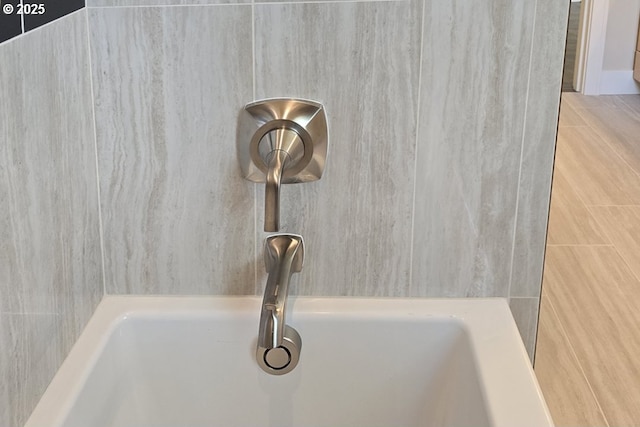 3404 River Heights Dr, Springfield, OR 97477 - detailed view of a sink and a bath