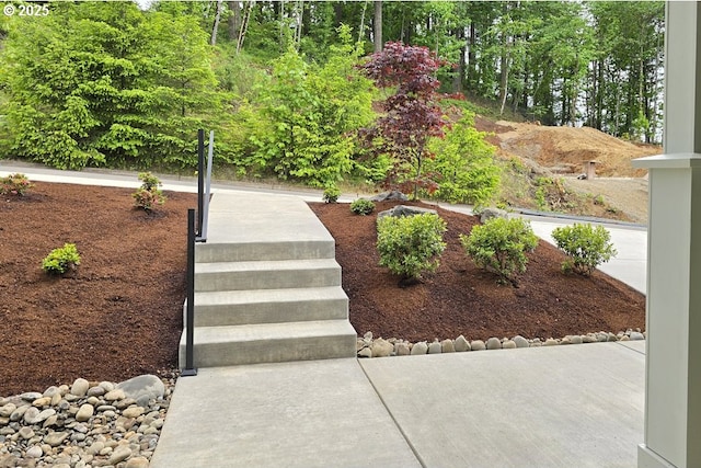 3404 River Heights Dr, Springfield, OR 97477 - view of yard