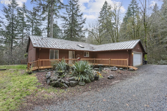 view of front of home featuring a garage