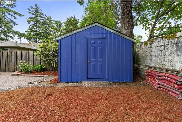 view of outbuilding