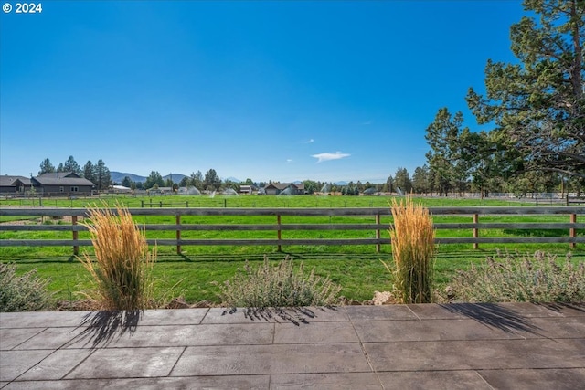 6150 NW Kingwood Ave, Redmond, OR 97756 - view of patio / terrace featuring a mountain view
