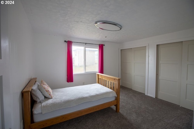 bedroom with carpet flooring