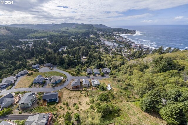 8900 NE Harbor View Pl, Depoe Bay, OR 97341