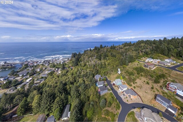 8900 NE Harbor View Pl, Depoe Bay, OR 97341