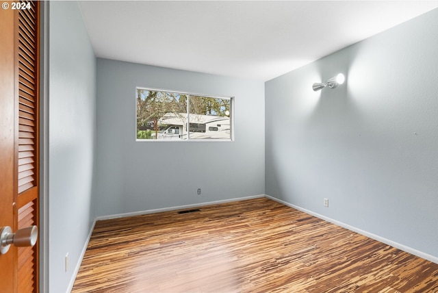 empty room featuring light hardwood / wood-style flooring