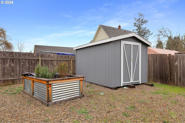 view of outbuilding