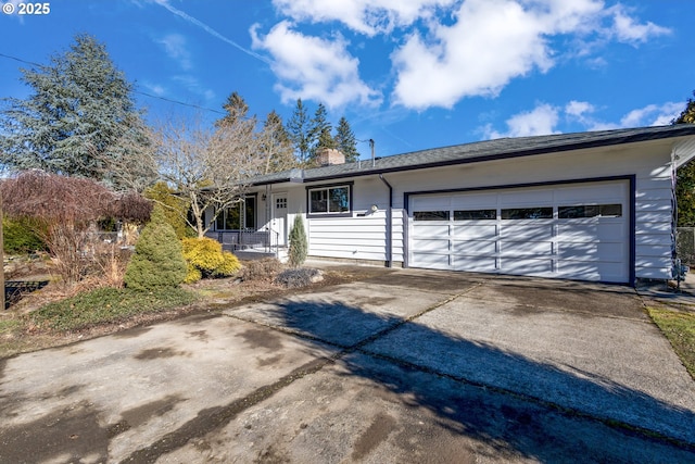 view of front facade with a garage