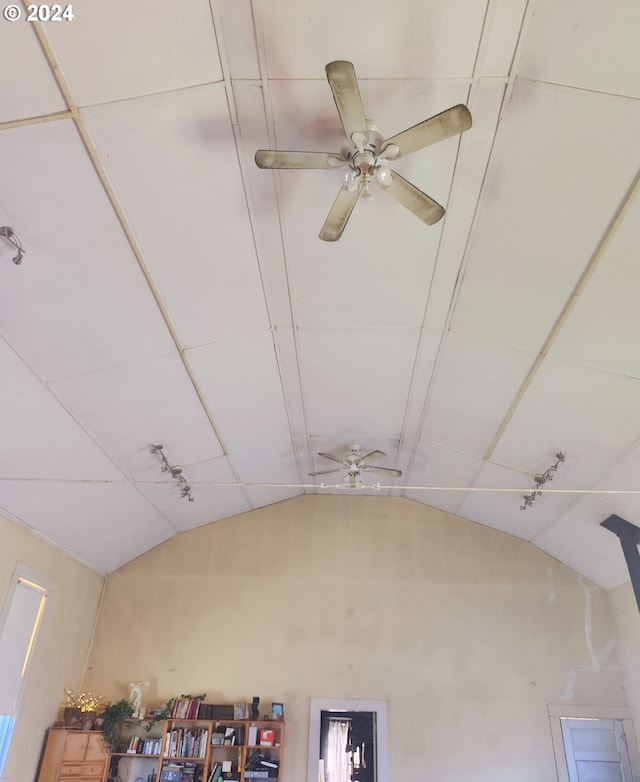 details with ceiling fan