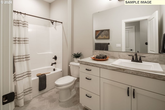 full bathroom with shower / bath combination with curtain, vanity, and toilet