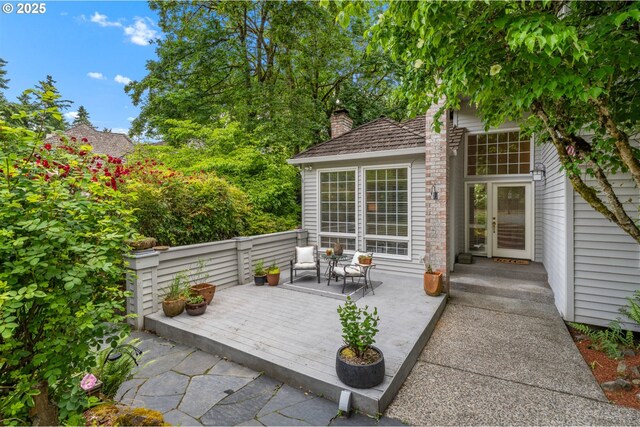 1739 Palisades Terrace Dr, Lake Oswego, OR 97034 - view of patio with a deck