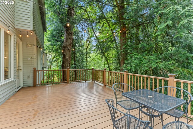1739 Palisades Terrace Dr, Lake Oswego, OR 97034 - wooden terrace featuring outdoor dining space