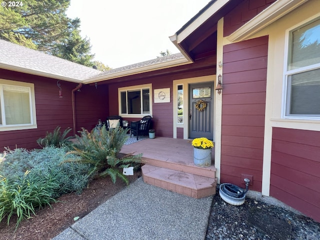 property entrance with a porch