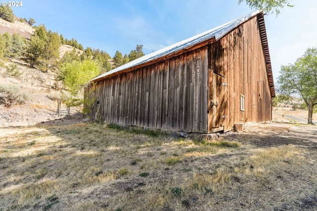 view of outdoor structure