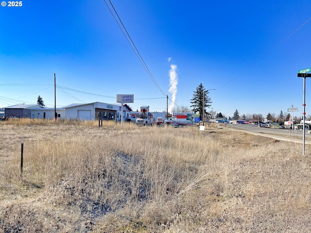 Listing photo 3 for E Broadway St, Goldendale WA 98620