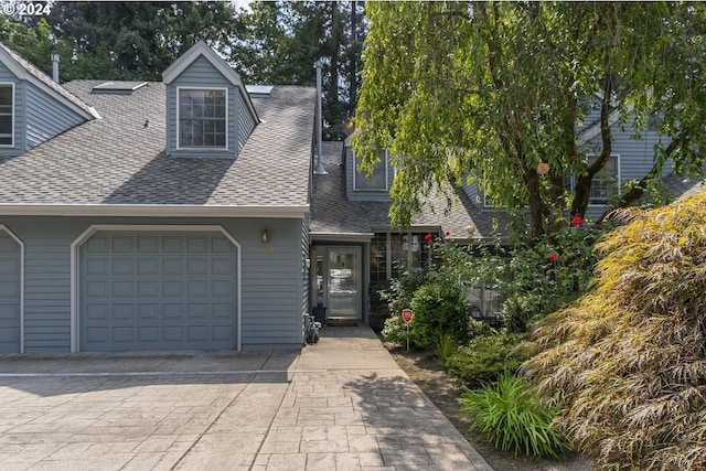 view of front of property featuring a garage