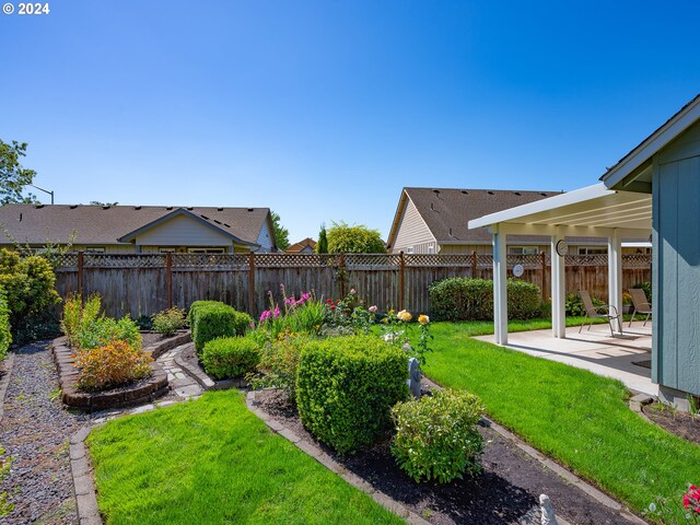 view of yard with a patio